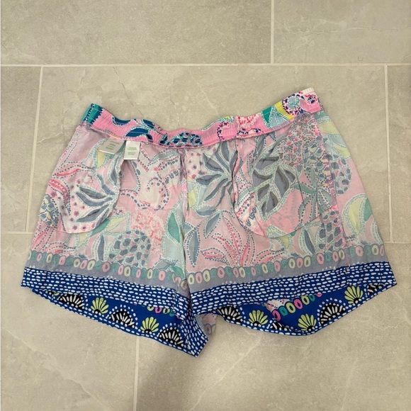 Lilly Pulitzer Katia Shorts in Chica Ticas Lilac Rose Size Large - Picture 9 of 11